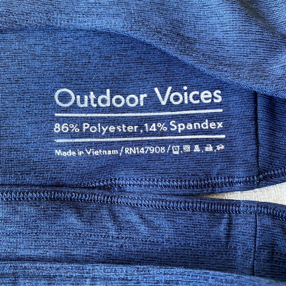 Outdoor Voices Slashback Crop Top, blue - Medium - Picture 9 of 13